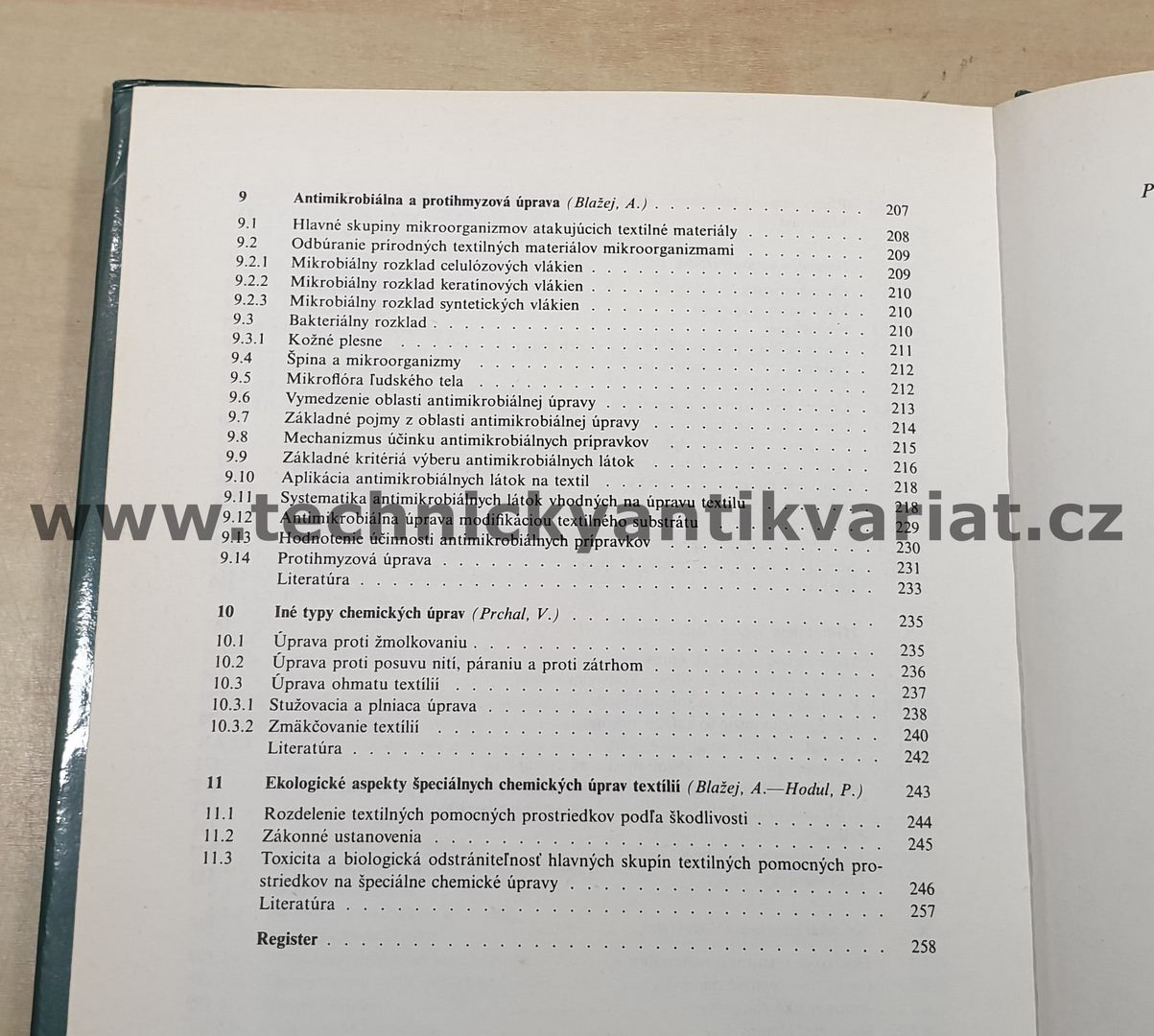 Špeciálne chemické úpravy textílií - A.Blažej (1986)