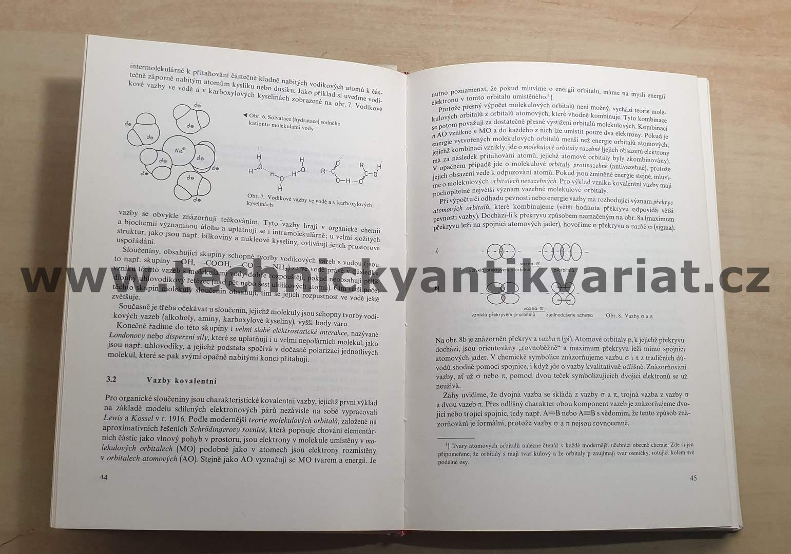 Úvod do studia organické chemie - J. Pacák (1982)