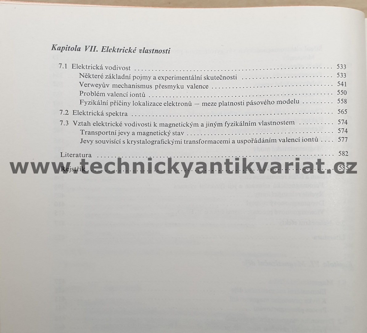 Fyzika feritů a příbuzných magnetických kysličníků - Svatopluk Krupička (1969)