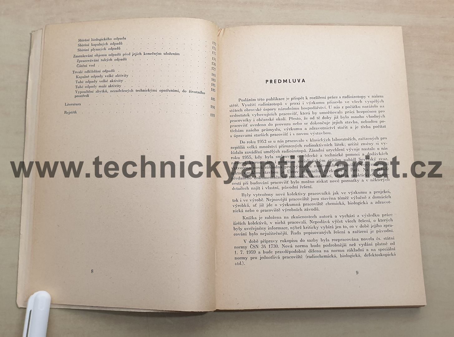 Laboratoře pro práci s radioizotopy - Neránek, Hubáček, Pulkrab, Weber (1961)