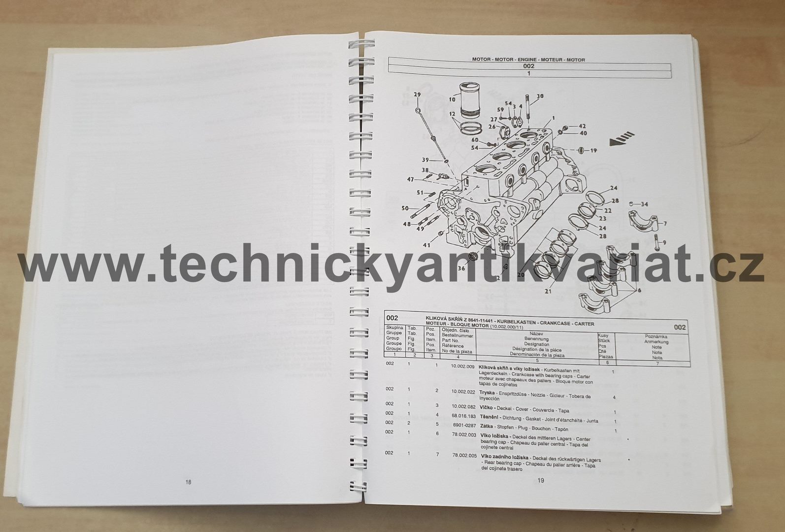 Zetor 8641, 9641, 10641, 11441, 11741 Forterra - katalog náhradních dílů (2003)