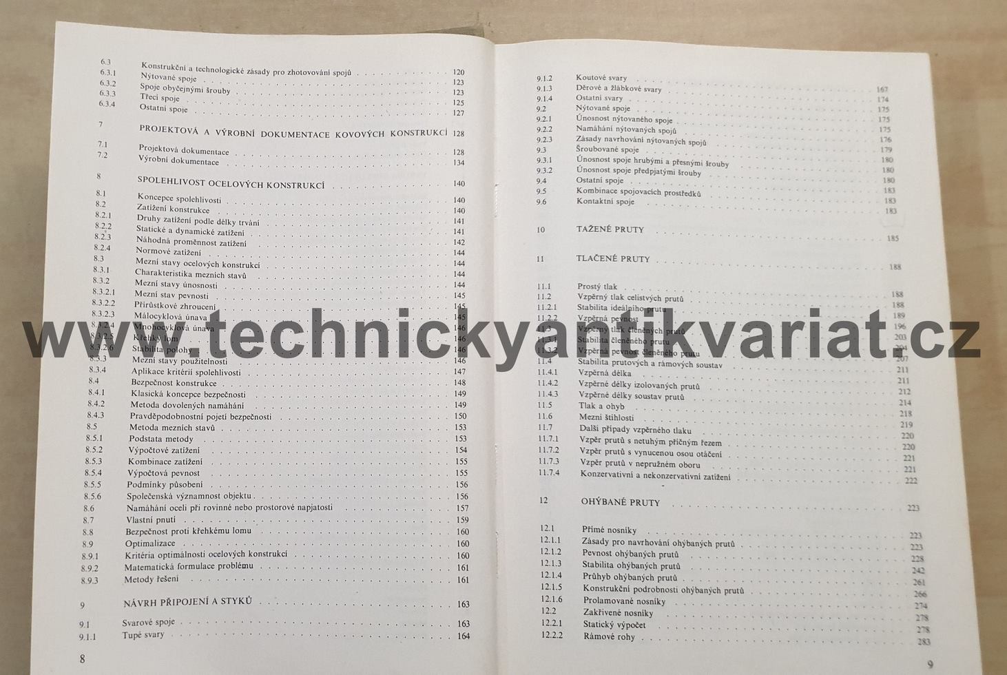 Prvky kovových konstrukcí - Pechar, Bureš, Studnička, Šafka (1984)