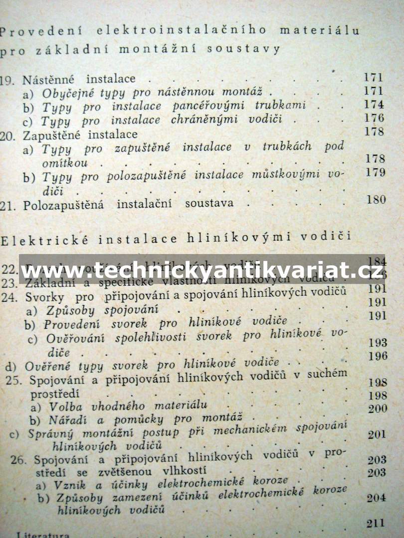 Elektroinstalační materiál
