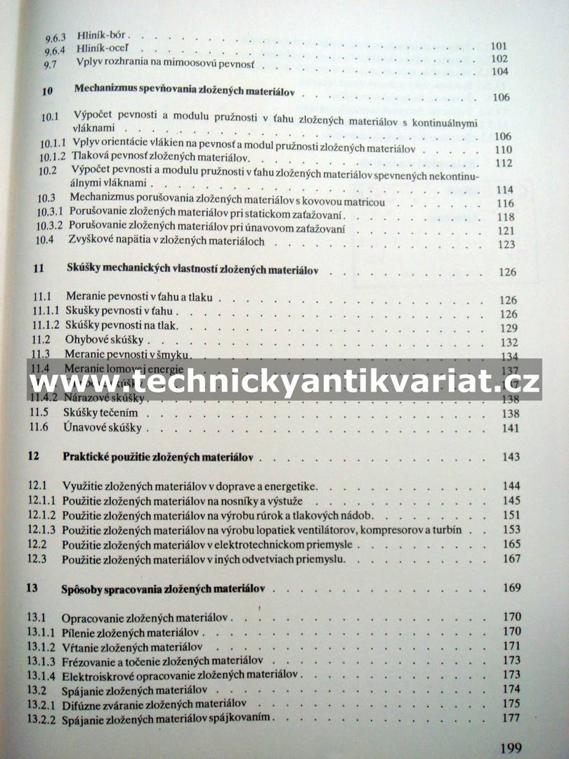 Konštrukčné materiály spevnené vláknami