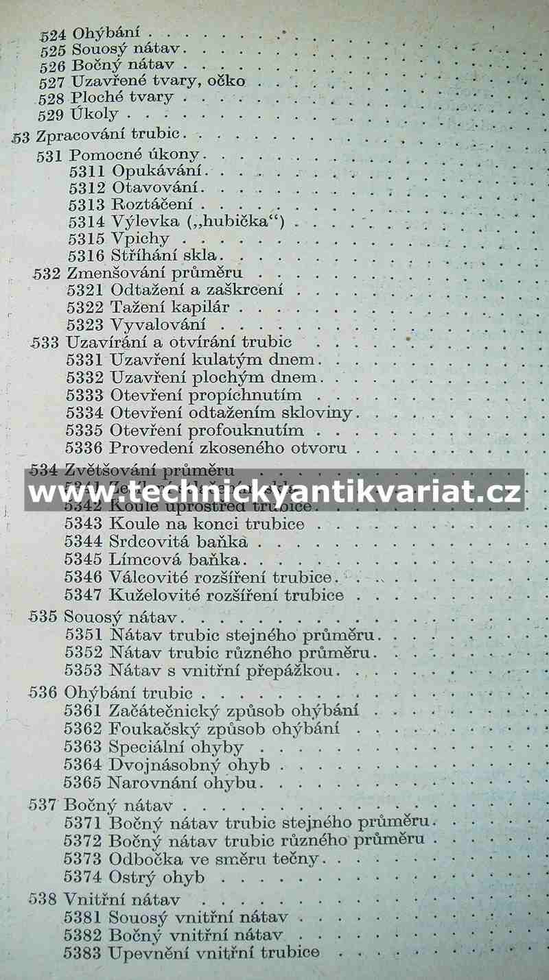 Sklářské práce v chemické laboratoři