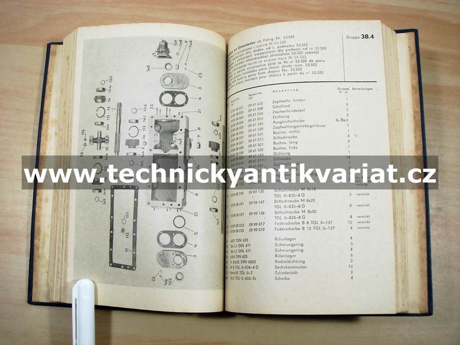 Traktor RS 09 - Ersatzteil katalog (1963)