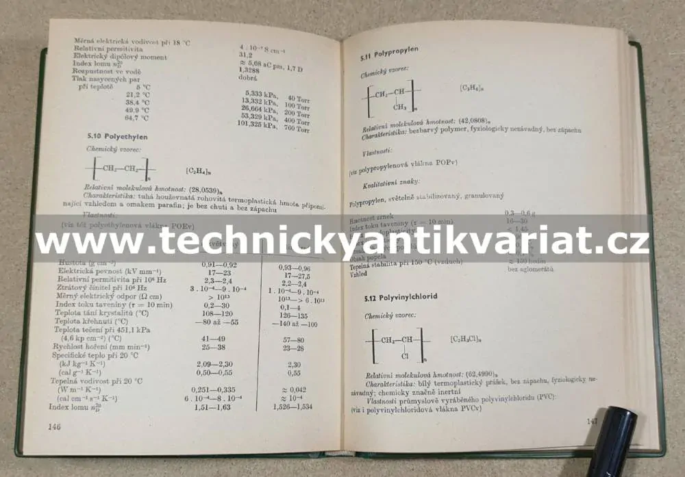 Příruční tabulky pro chemiky vláknaře - J.Foltýn (1975)