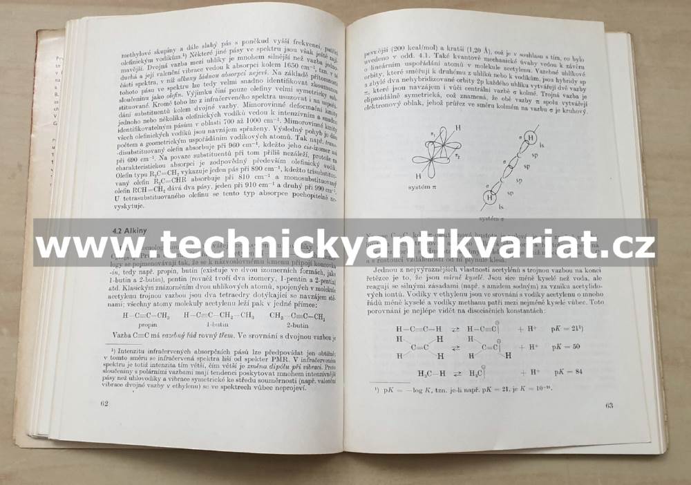 Struktura organaických molekul - Allinger, Allingerová (1973)