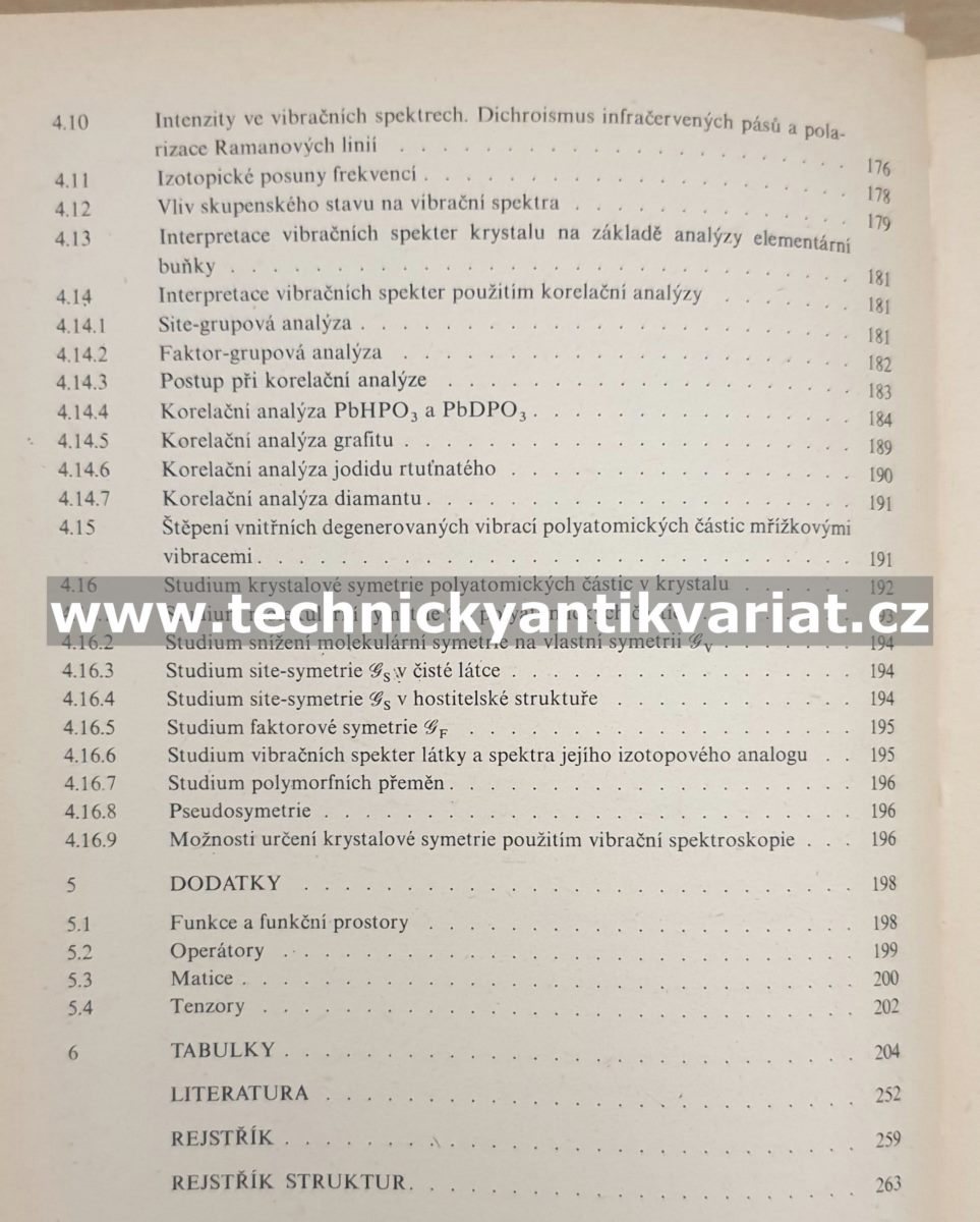 Symetrie krystalů a vibračních spektra - Alexander Muck (1987)