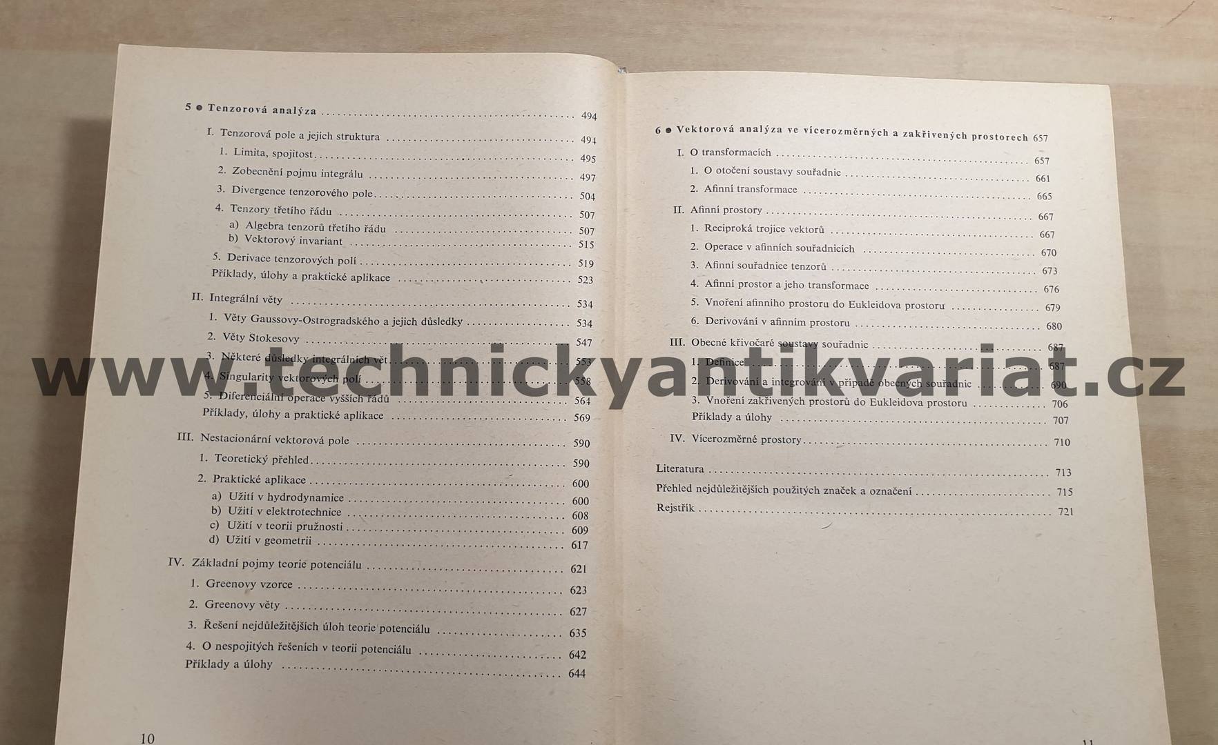 Vektorová a tenzorová analýza - Zs. Pachová, T. Frey (1964)