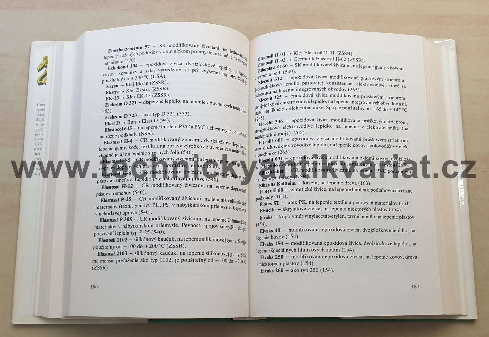 Prehlad lepidiel - Zdeněk Komárek (1987)