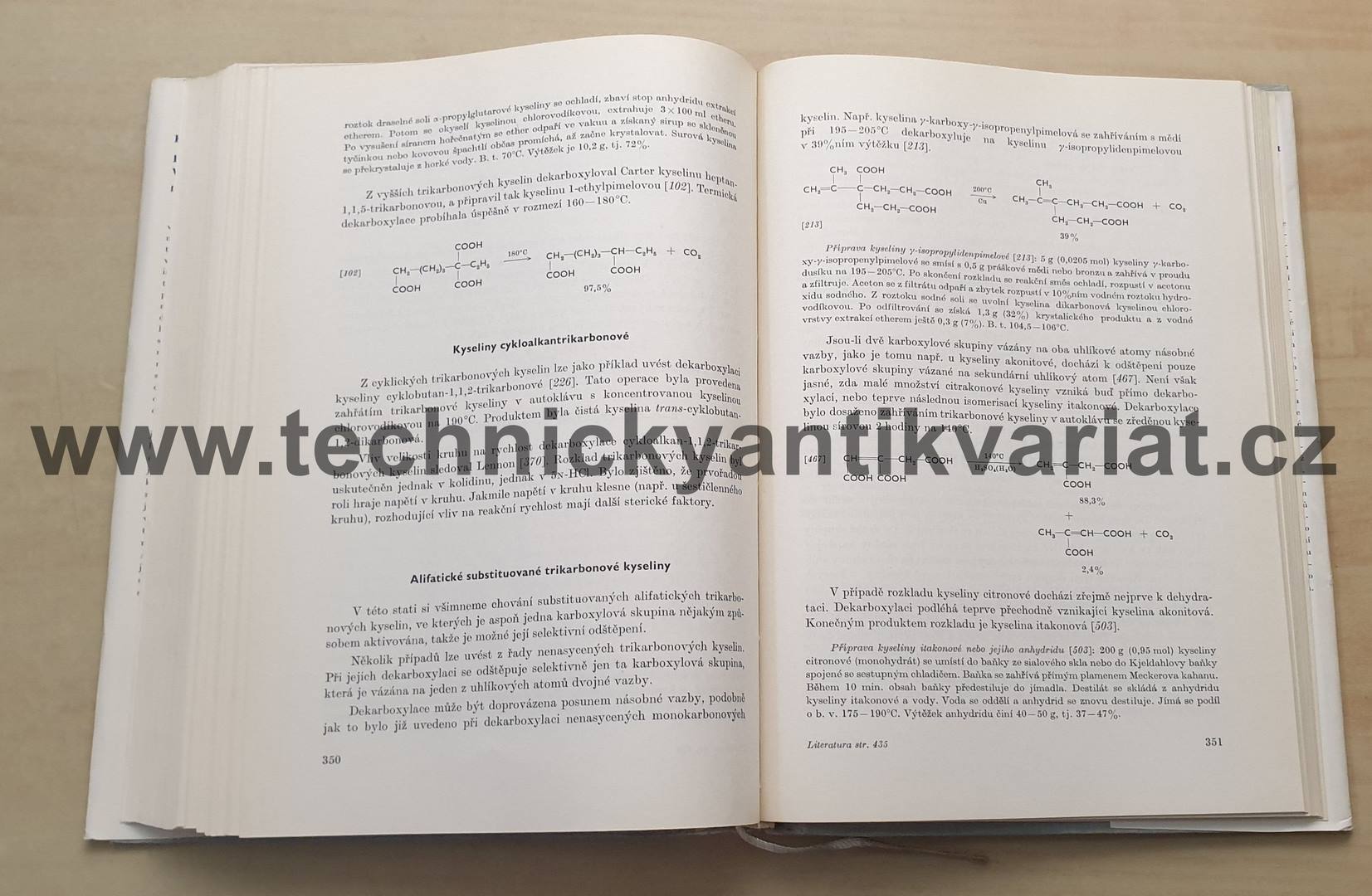 Preparativní reakce v organické chemii IX. Isomerisace a degradace - Kochloefl, Kraus (1967)