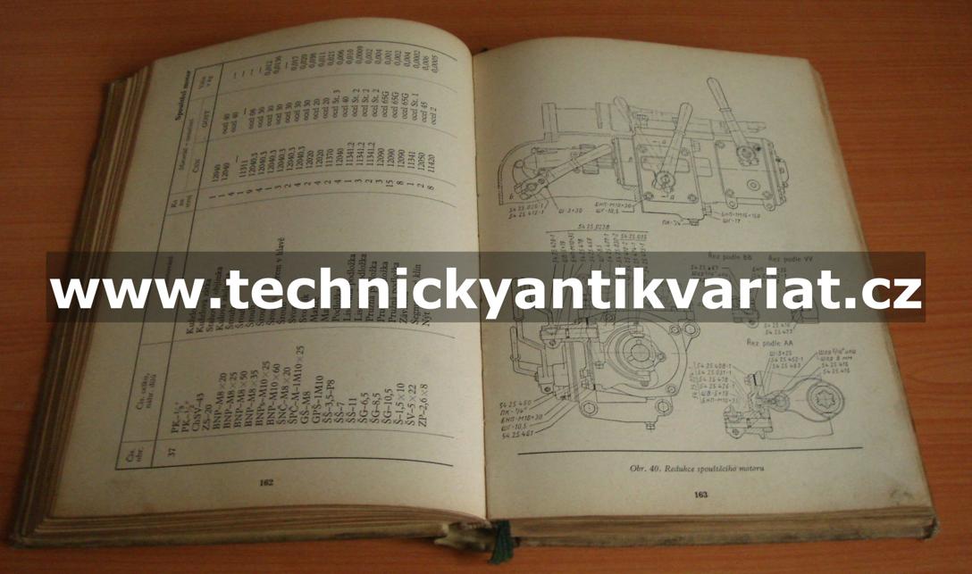 Traktor DT54A,55A