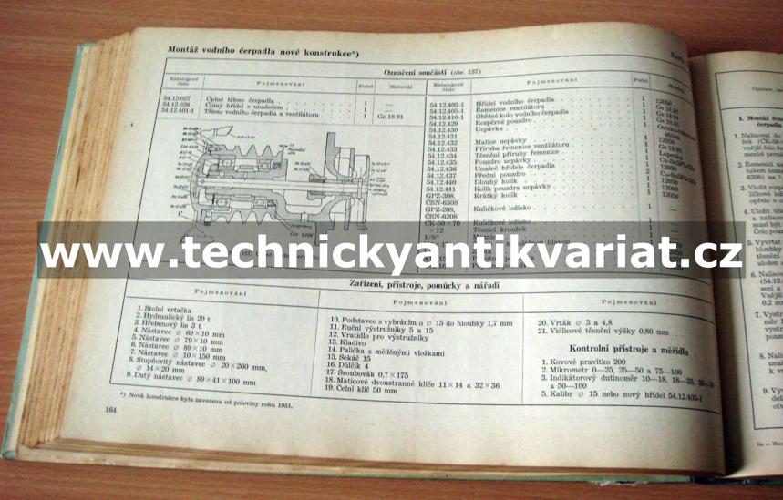DT-54 - demontáž a montáž traktorů