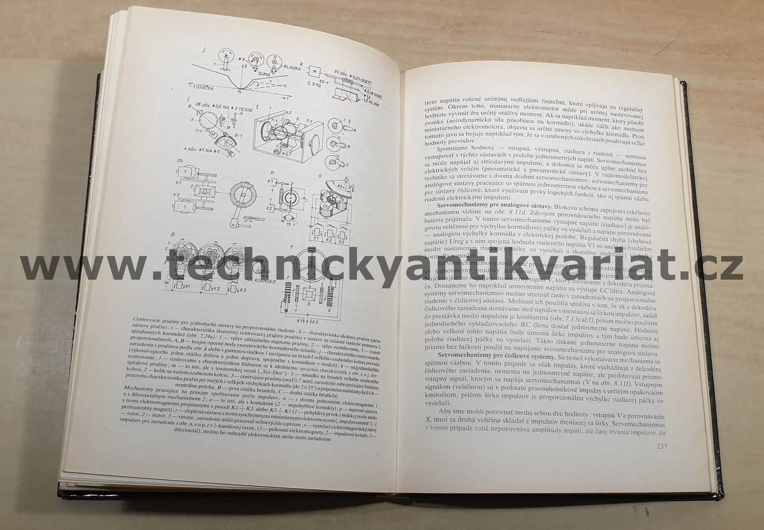 Dialkové ovládanie elektronických modelov - J.Wojciechowski (1978)