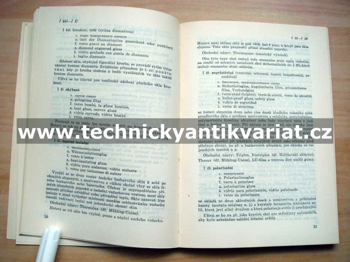 Třídění a názvosloví skla