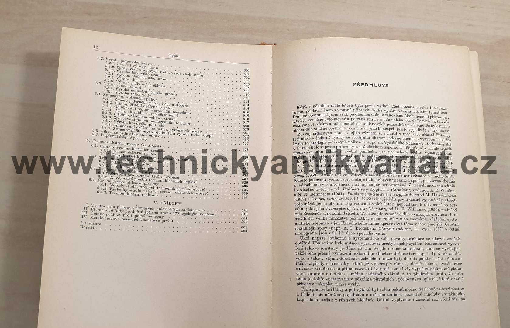 Základy jaderné chemie - Vladimír Majer (1961)