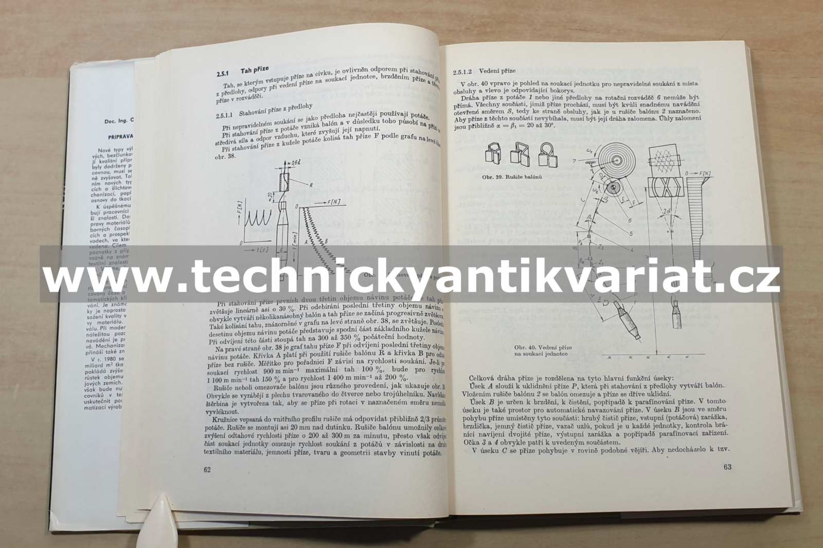 Příprava materiálu ke tkaní - O. Tavalášek, J. Plištil (1984)