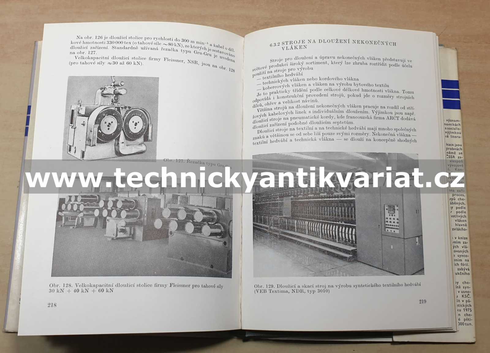 Stroje a zařízení ve výrobě chemických vláken - Vilém Rychlík (1981)