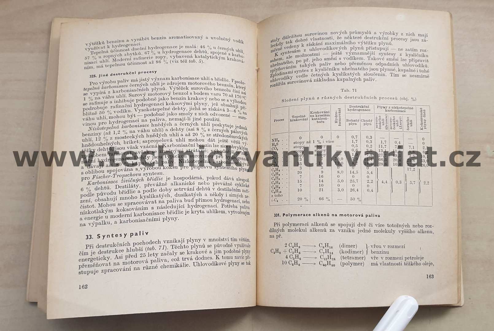 Kapalná paliva - Václav Veselý (1956)