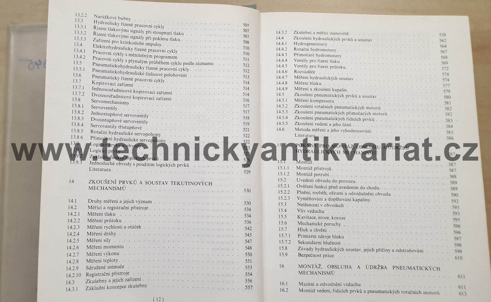 Tekutinové mechanismy - Pivoňka (1987)
