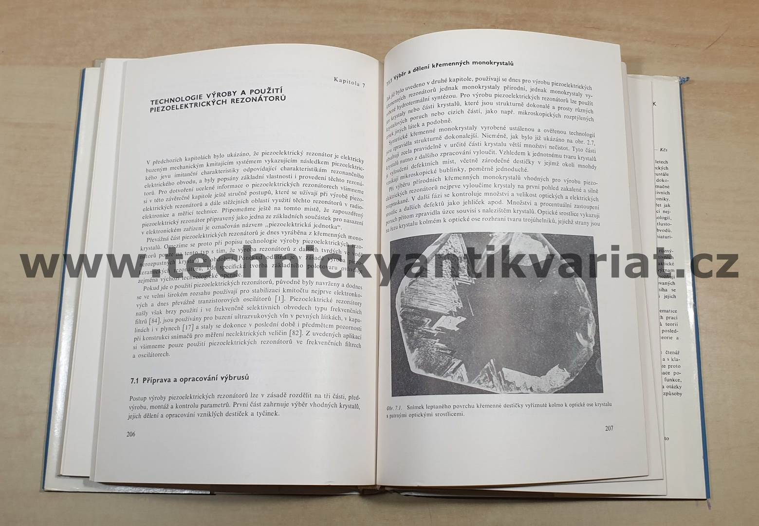 Piezoelektrické rezonátory - Jiří Zelenka (1983)