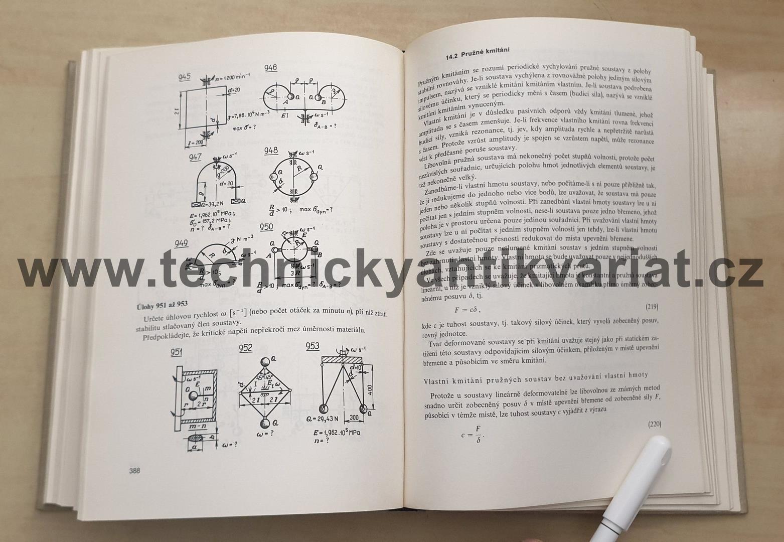 Řešení úloh z pružnosti a pevnosti - L. N. Miroljubov (1976)