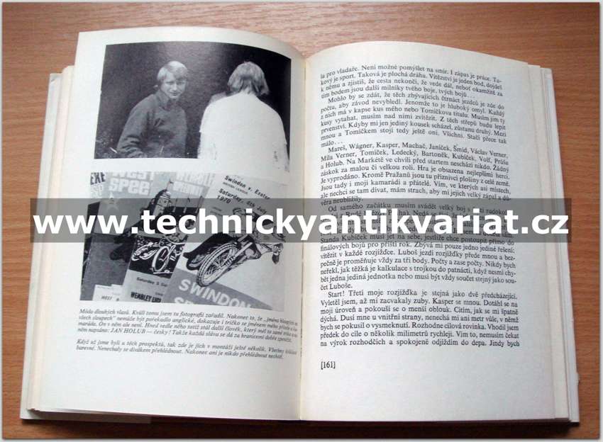 Ovál plný smyků - Jan Kubec (1983)