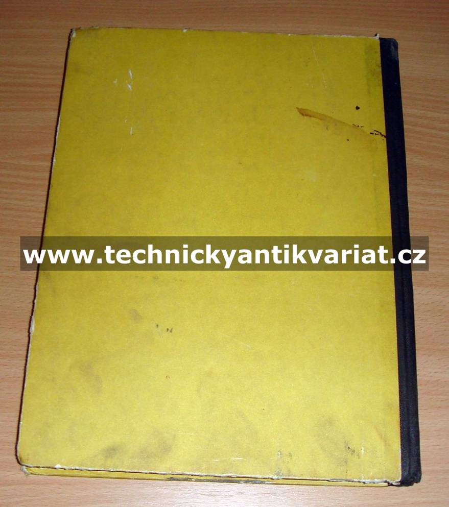 Traktor K700A, K701 Kirovec
