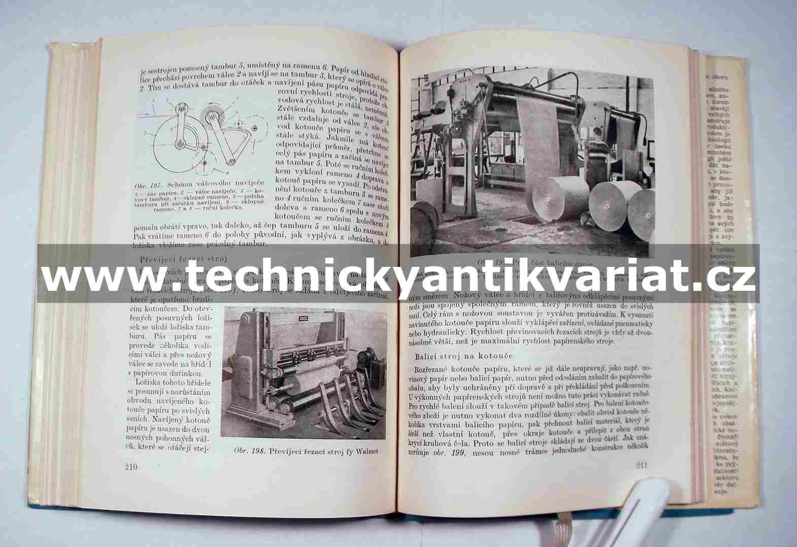 Práce na papírenském stroji