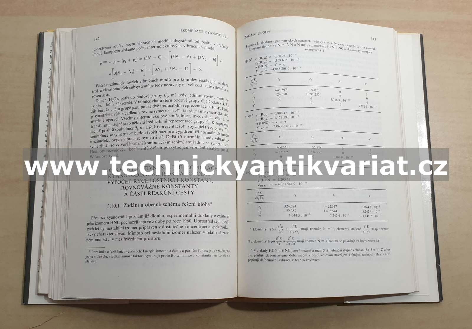 Řešené úlohy z chemické reaktivity - Zdeněk Havlas, Rudolf Zahradník (1987)