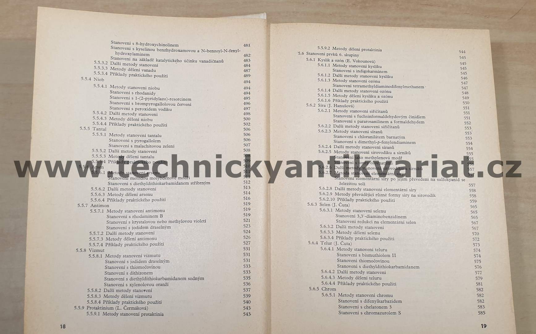 Absorpční anorganická fotometrie - Miroslav Malát (1973)