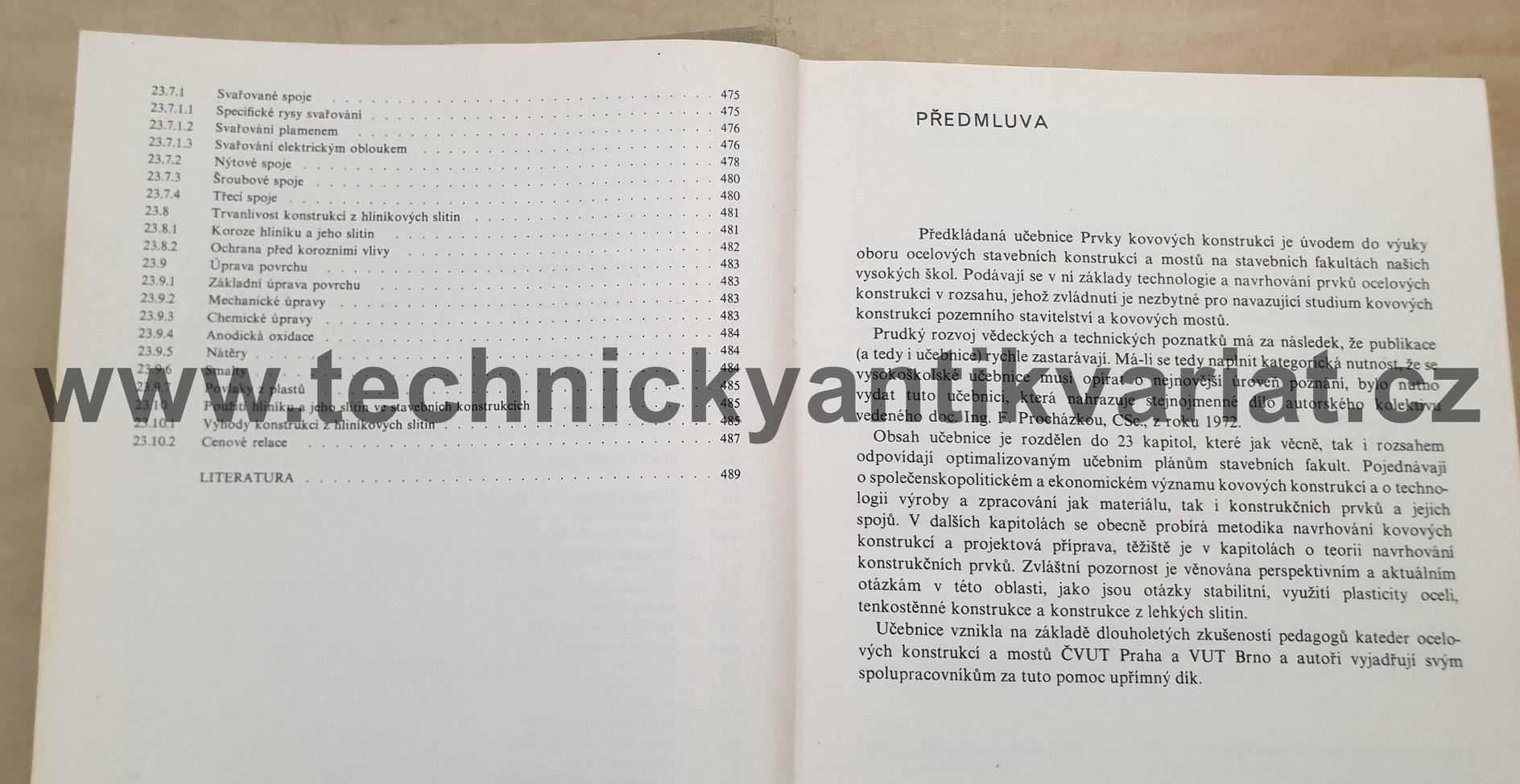 Prvky kovových konstrukcí - Pechar, Bureš, Studnička, Šafka (1984)