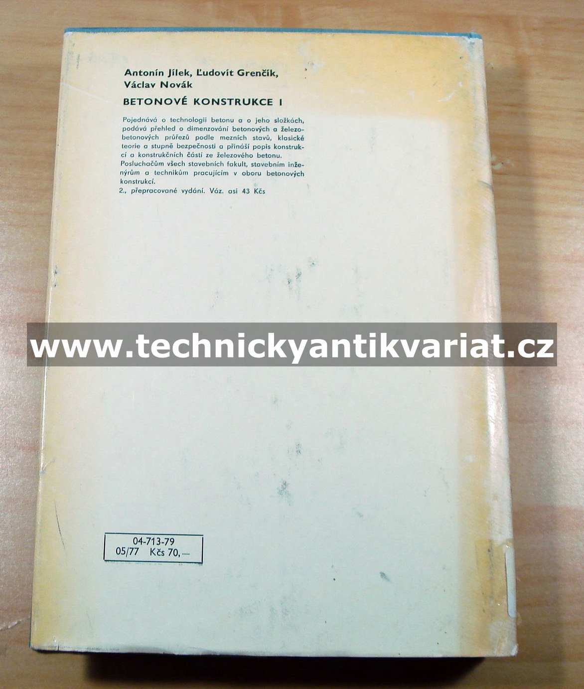 Tabulky pro výpočet desek a stěn - Richard Bareš (1979)