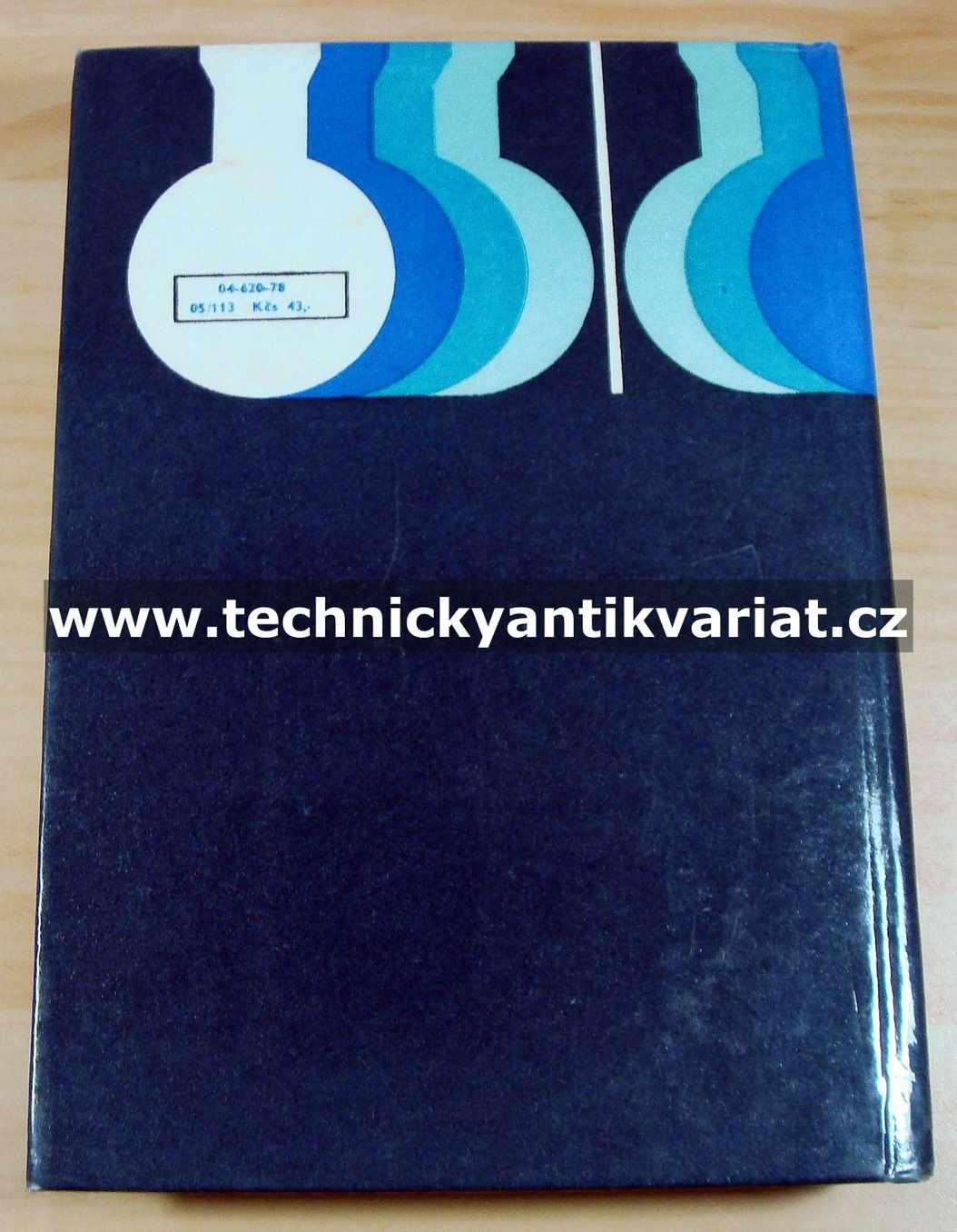 Průvodce chemickými výrobky nejširší výroby - Pánek, Topinka, Němec (1978)